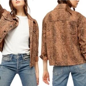 Free people snake print denim trucker jacket size Large